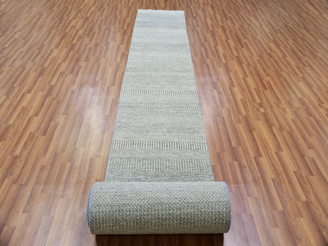 2'5" x 28'5" New Hand Knotted Grey Wool Runner Oriental Rug - MOA10279883