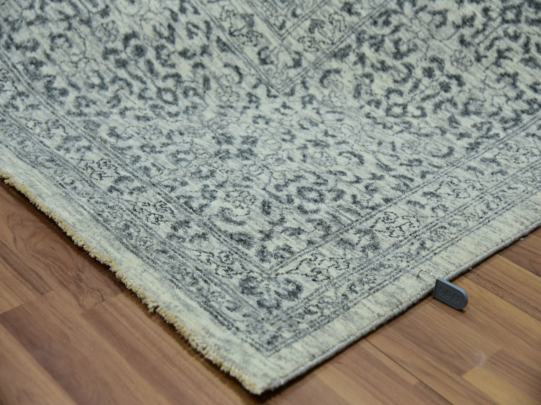 9'11" x 10'2" New Hand Knotted Ivory Wool Square Oriental Rug - MOA10279988