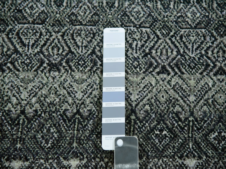 11'10" x 11'10" New Hand Knotted Grey Wool Round Oriental Rug - MOA10279999