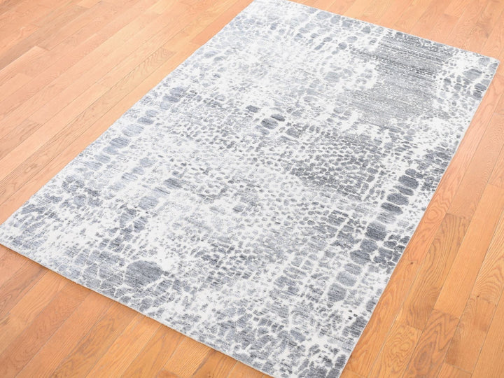 4'0" x 6'0" New Hand Knotted Ivory Wool & Silk Rectangle Oriental Rug - MOA10280077