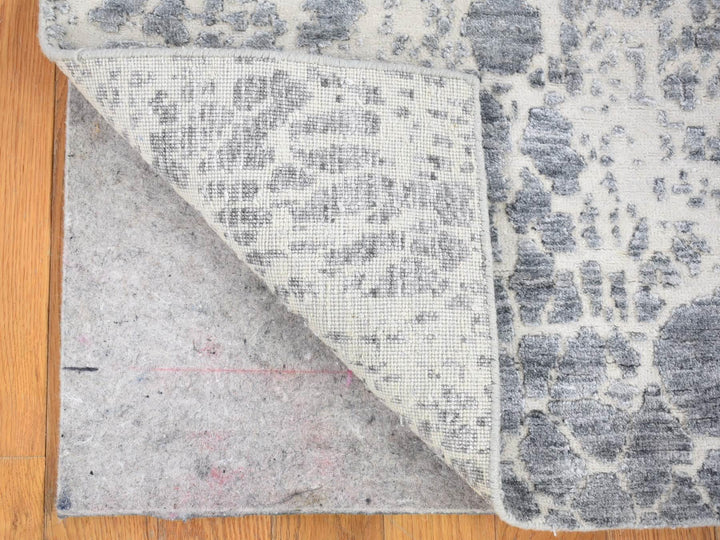 4'0" x 6'0" New Hand Knotted Ivory Wool & Silk Rectangle Oriental Rug - MOA10280077