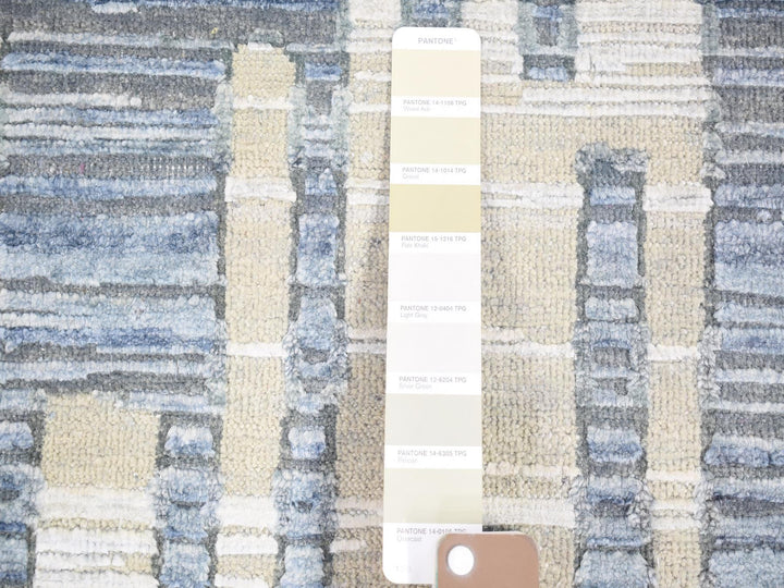 4'0" x 10'3" New Hand Knotted Grey Wool & Silk Runner Oriental Rug - MOA10280088