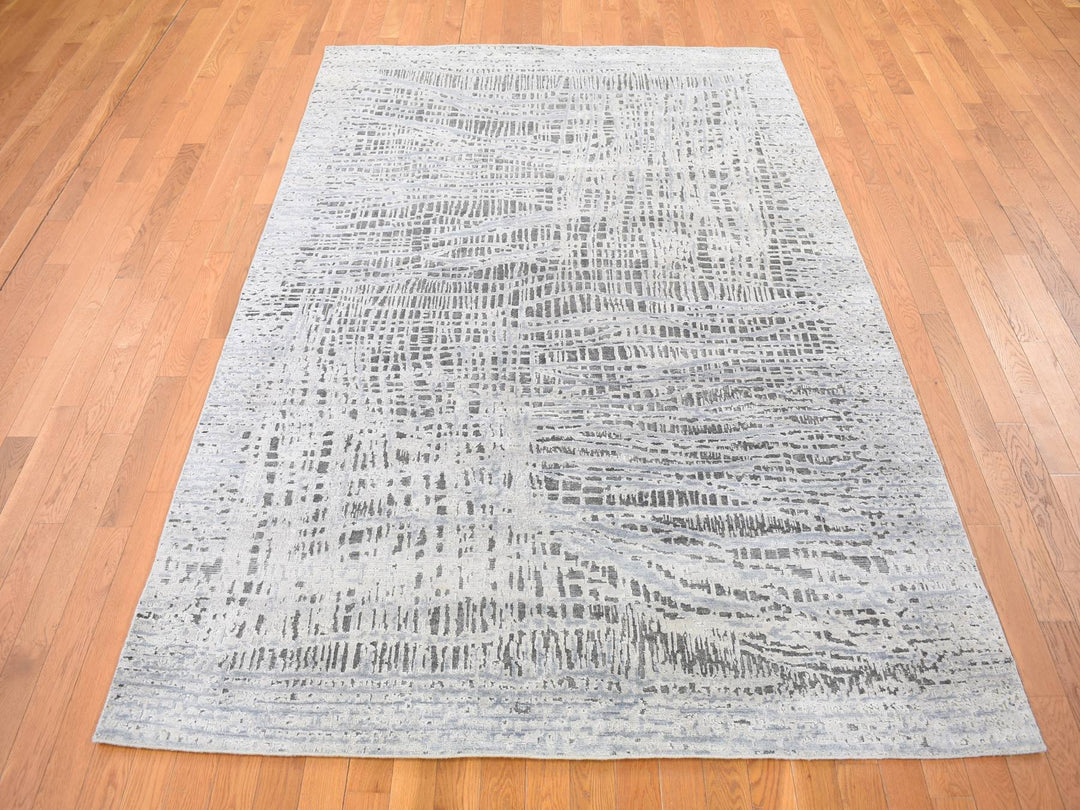 6'0" x 9'0" New Hand Knotted Grey Wool & Silk Rectangle Oriental Rug - MOA10280096