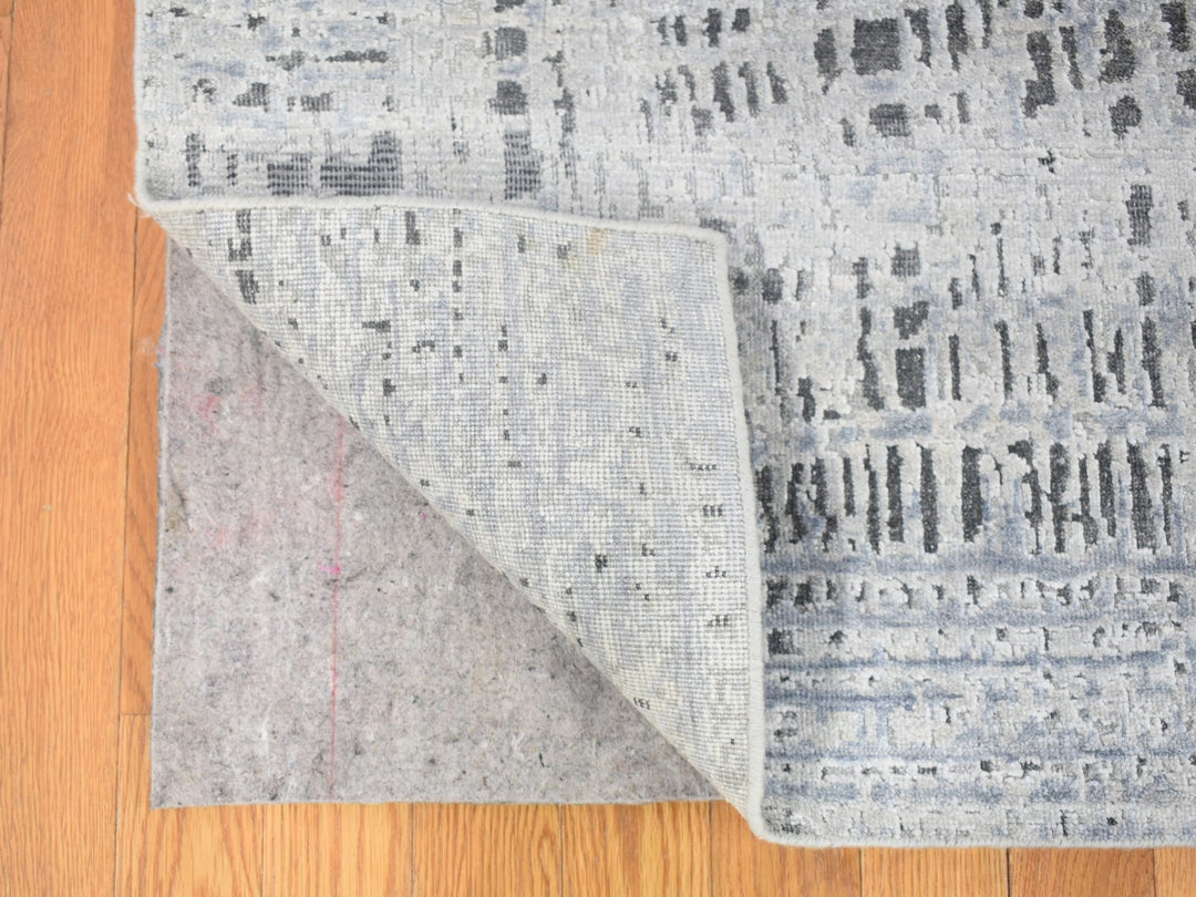 6'0" x 9'0" New Hand Knotted Grey Wool & Silk Rectangle Oriental Rug - MOA10280096