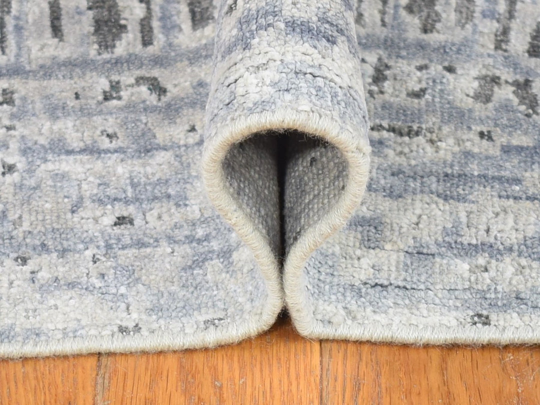 6'0" x 9'0" New Hand Knotted Grey Wool & Silk Rectangle Oriental Rug - MOA10280096