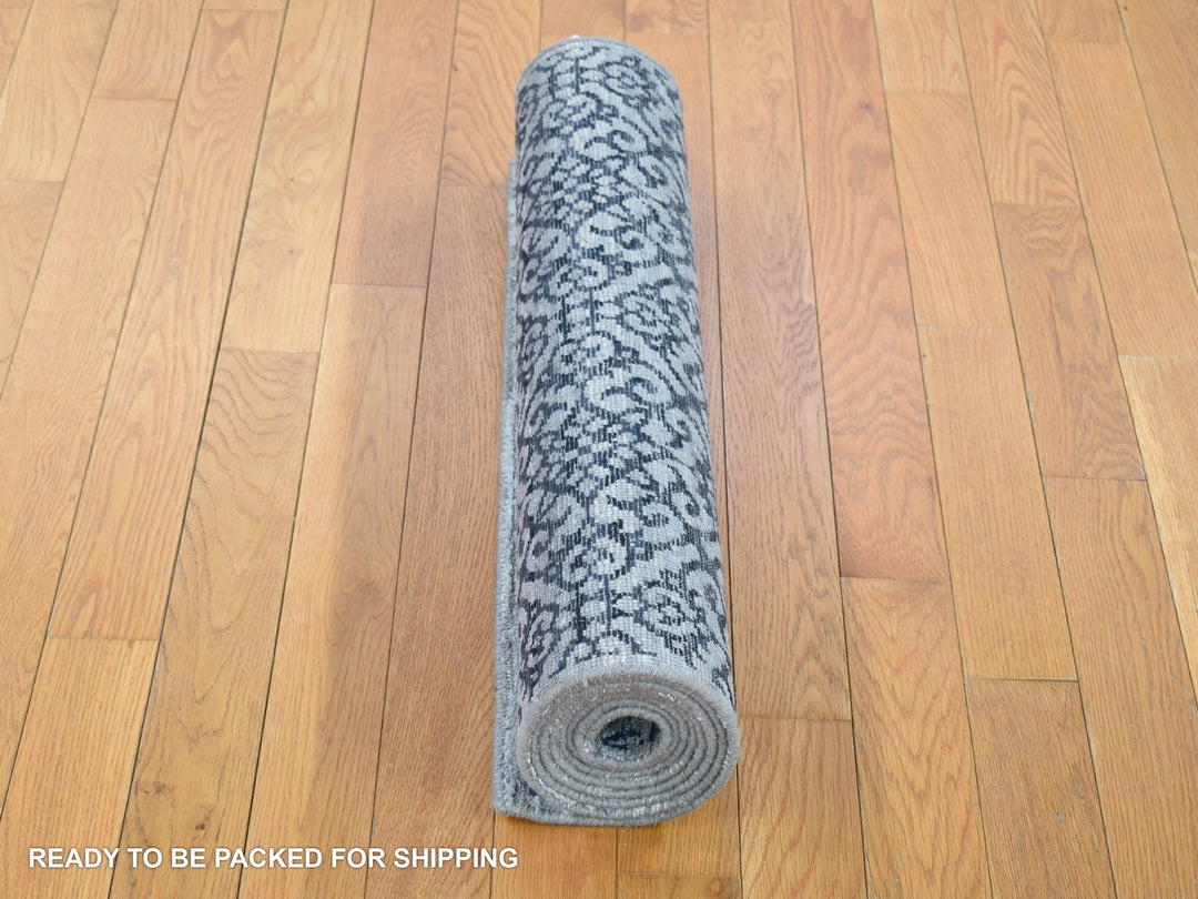 2'8" x 8'2" New Hand Knotted Blue Wool & Silk Runner Oriental Rug - MOA10280150