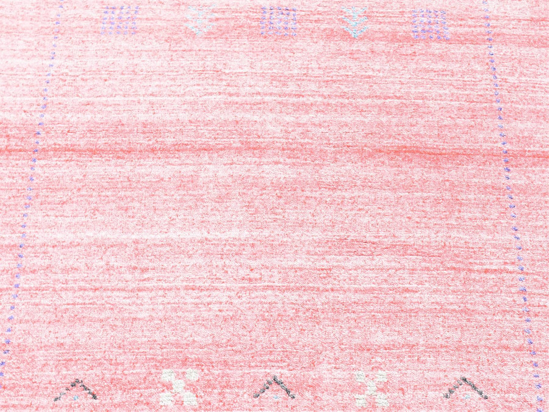 2'6" x 17'9" New Hand Knotted Pink Wool & Silk Runner Oriental Rug - MOA10280242