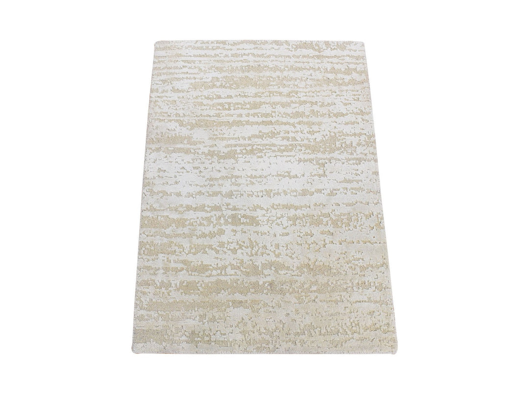 2'0" x 3'0" New Hand Knotted Ivory Wool & Silk Rectangle Oriental Rug - MOA10280430