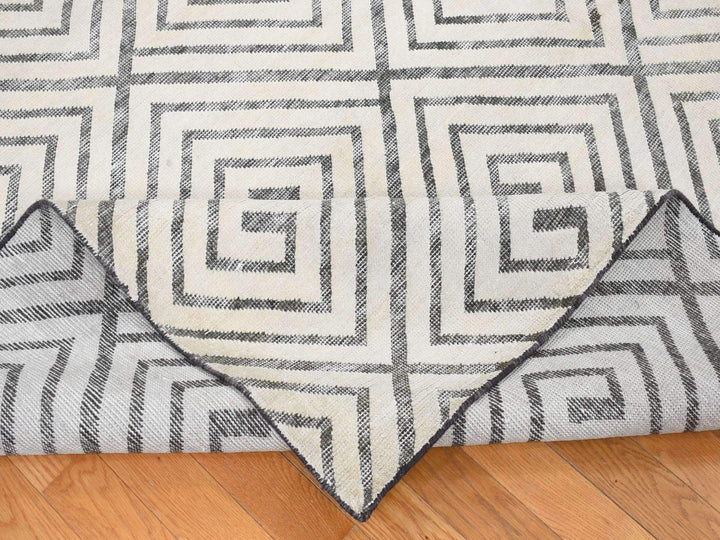 9'0" x 12'0" New Hand Knotted Ivory Wool & Silk Rectangle Oriental Rug - MOA10280447