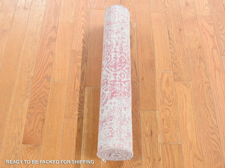 2'6" x 7'9" New Hand Knotted Pink Wool & Silk Runner Oriental Rug - MOA10280509