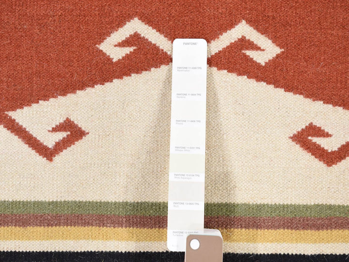 5'2" x 7'0" New Hand Woven Ivory Wool Rectangle Oriental Rug - MOA10280545