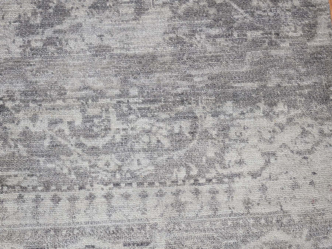 2'0" x 3'0" New Hand Knotted Grey Silk Rectangle Oriental Rug - MOA10280558