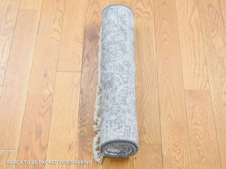 2'0" x 3'0" New Hand Knotted Grey Silk Rectangle Oriental Rug - MOA10280558