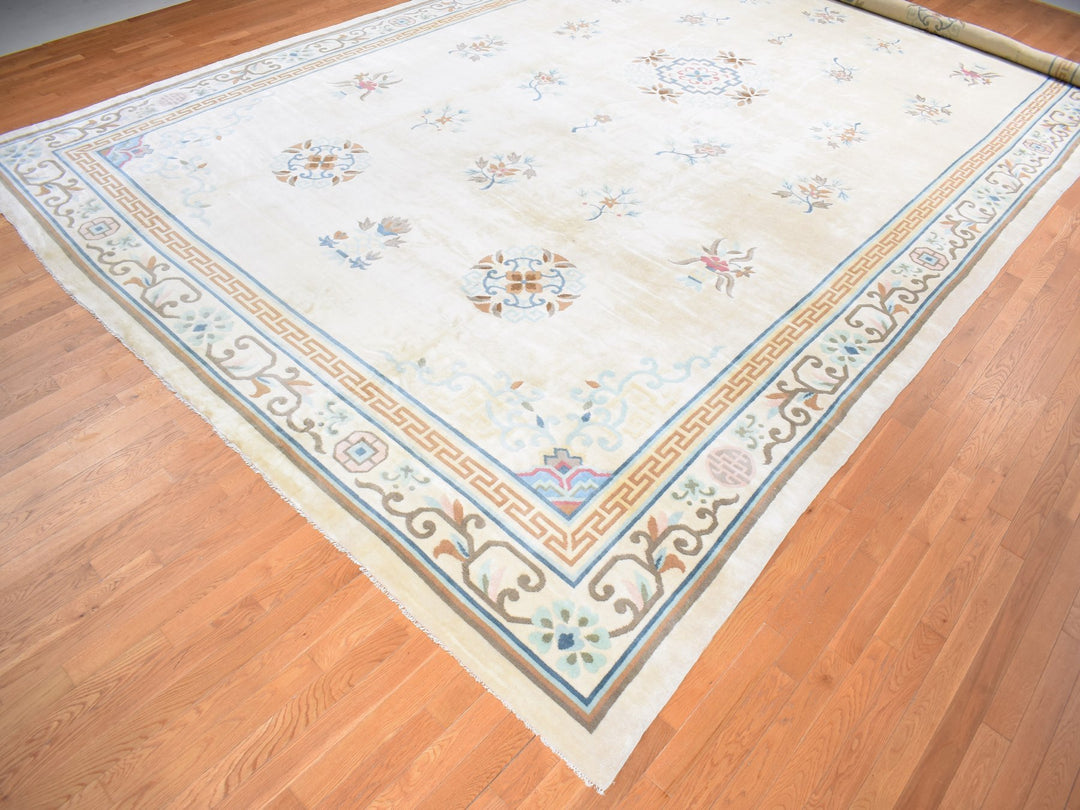 13'9" x 23'5" Vintage Hand Knotted Ivory Wool Rectangle Oriental Rug - MOA10280701