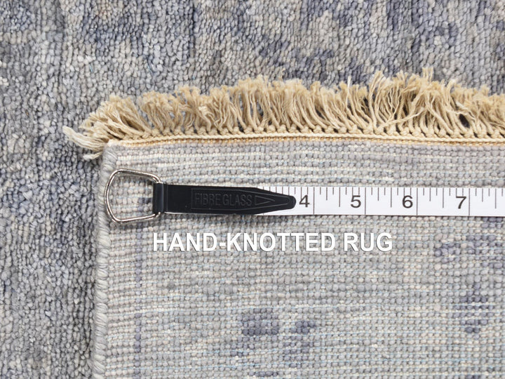 2'6" x 5'10" New Hand Knotted Grey Silk Runner Oriental Rug - MOA10280745