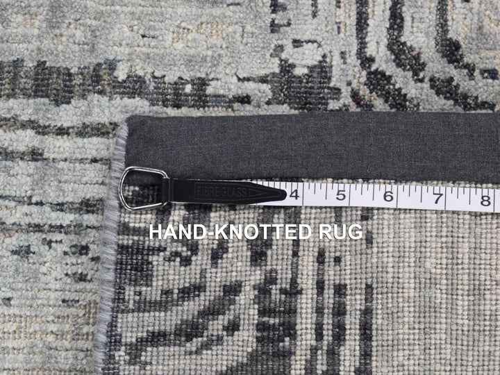 5'0" x 7'1" New Hand Knotted Grey Wool & Pure Silk Rectangle Oriental Rug - MOA10280768