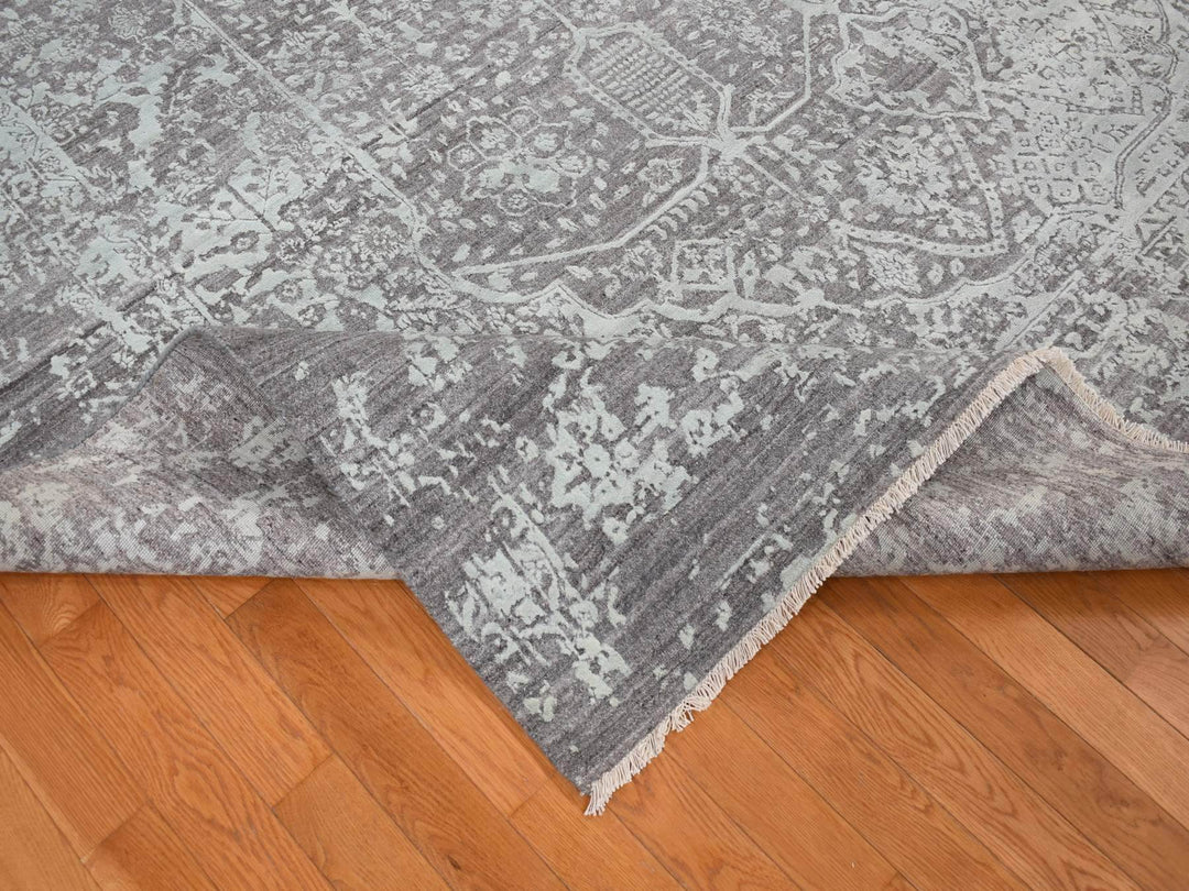 9'10" x 13'10" New Hand Knotted Green Wool & Silk Rectangle Oriental Rug - MOA10280786