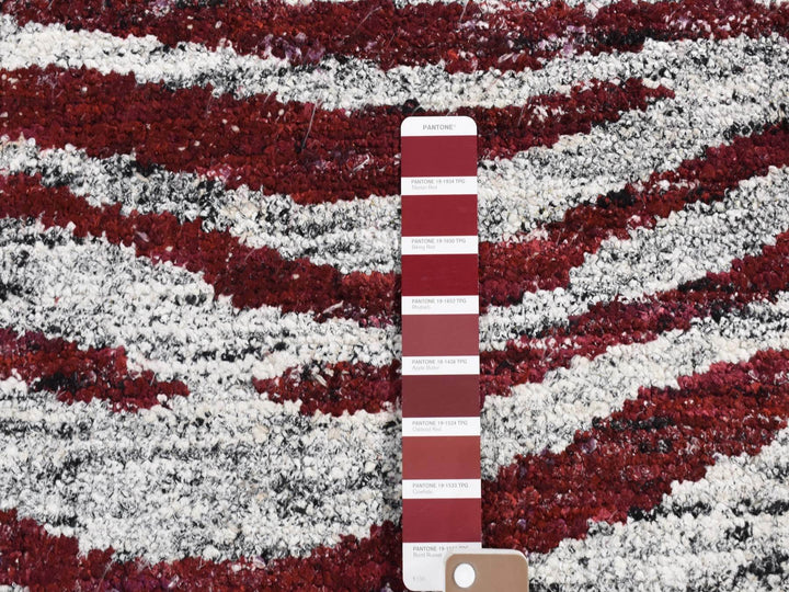 8'10" x 11'9" New Hand Knotted Red Sari Silk Rectangle Oriental Rug - MOA10280821