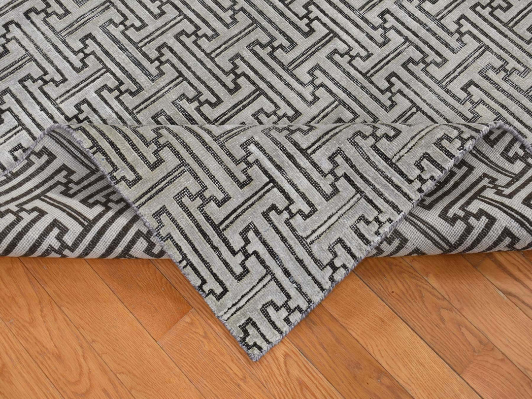 7'10" x 10'3" New Hand Knotted Grey Wool & Silk Rectangle Oriental Rug - MOA10280832