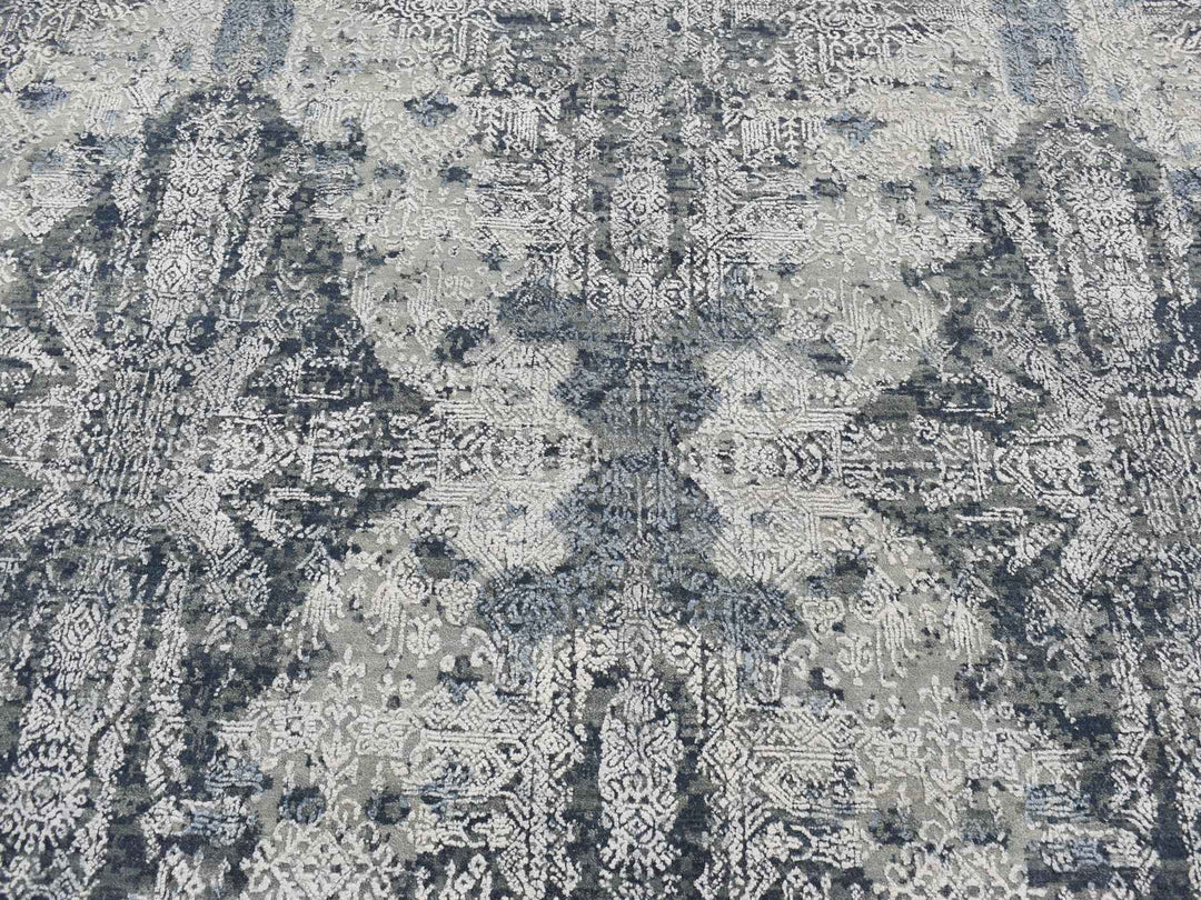 7'10" x 10'0" New Hand Knotted Grey Wool & Silk Rectangle Oriental Rug - MOA10280838