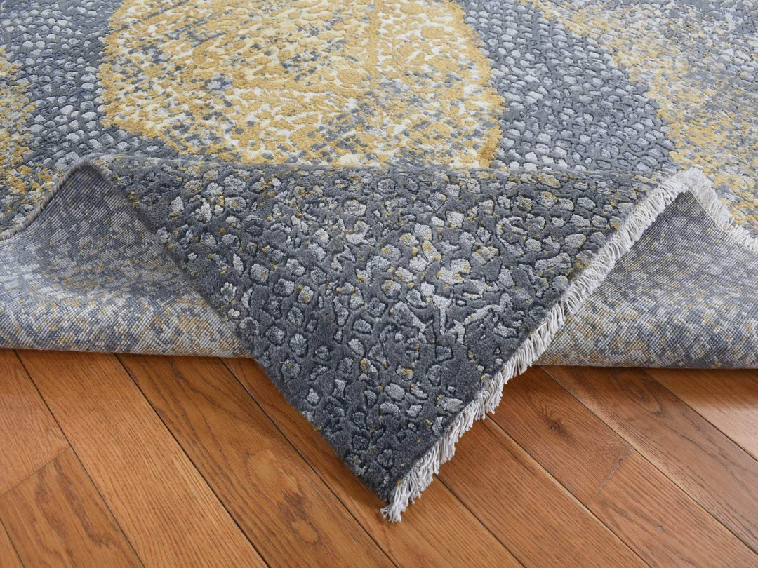 5'2" x 7'0" New Hand Knotted Grey Wool & Pure Silk Rectangle Oriental Rug - MOA10280962