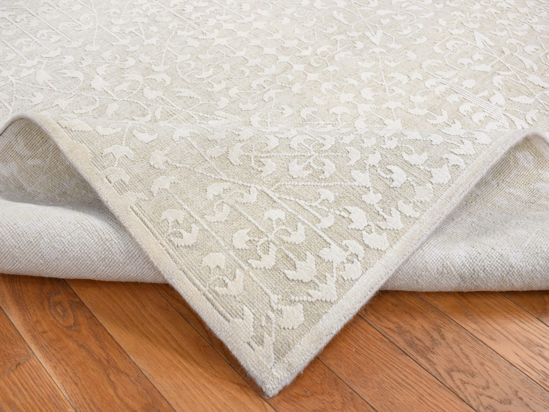 6'1" x 9'4" New Hand Knotted Ivory Wool & Silk Rectangle Oriental Rug - MOA10280971