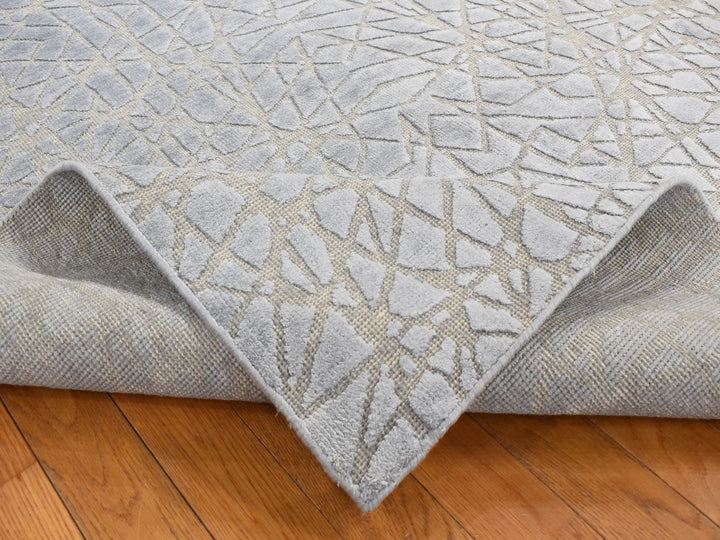 6'0" x 8'10" New Hand Knotted Grey Wool & Silk Rectangle Oriental Rug - MOA10280984