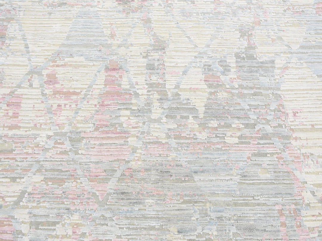 5'9" x 9'3" New Hand Knotted Ivory Wool & Silk Rectangle Oriental Rug - MOA10280986