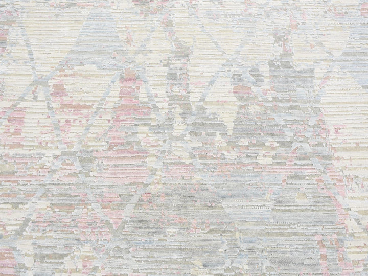 5'9" x 9'3" New Hand Knotted Ivory Wool & Silk Rectangle Oriental Rug - MOA10280986
