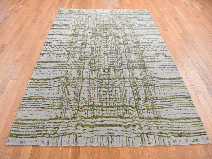 6'0" x 8'9" New Hand Loomed Grey Wool & Silk Rectangle Oriental Rug - MOA10280988