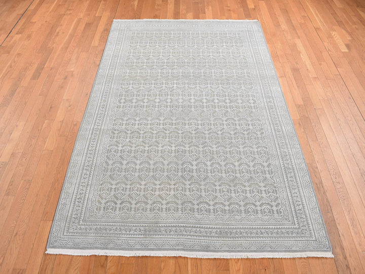 6'0" x 9'1" New Hand Knotted Grey Wool & Silk Rectangle Oriental Rug - MOA10280995