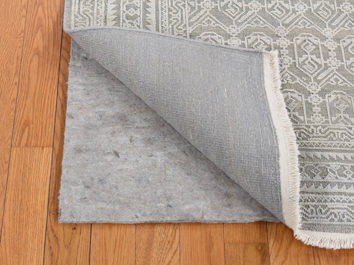 6'0" x 9'1" New Hand Knotted Grey Wool & Silk Rectangle Oriental Rug - MOA10280995