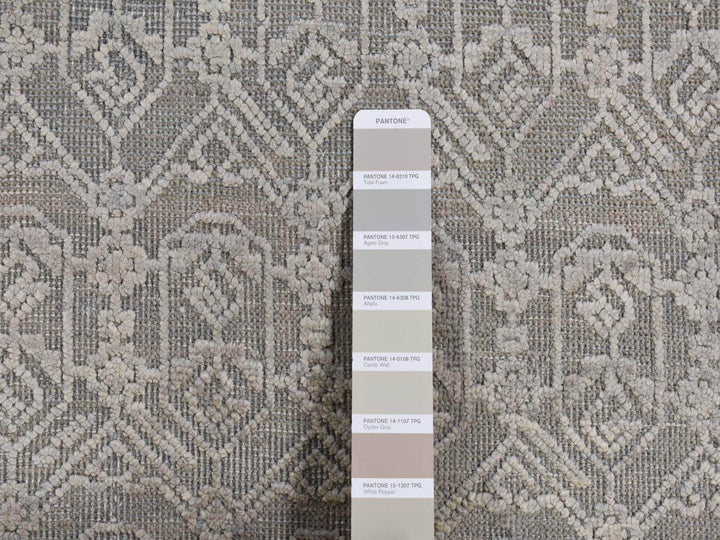 6'0" x 9'1" New Hand Knotted Grey Wool & Silk Rectangle Oriental Rug - MOA10280995