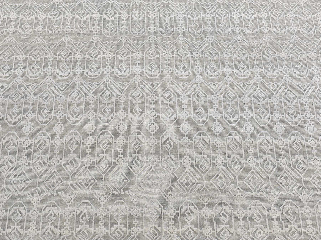 6'0" x 9'1" New Hand Knotted Grey Wool & Silk Rectangle Oriental Rug - MOA10280995