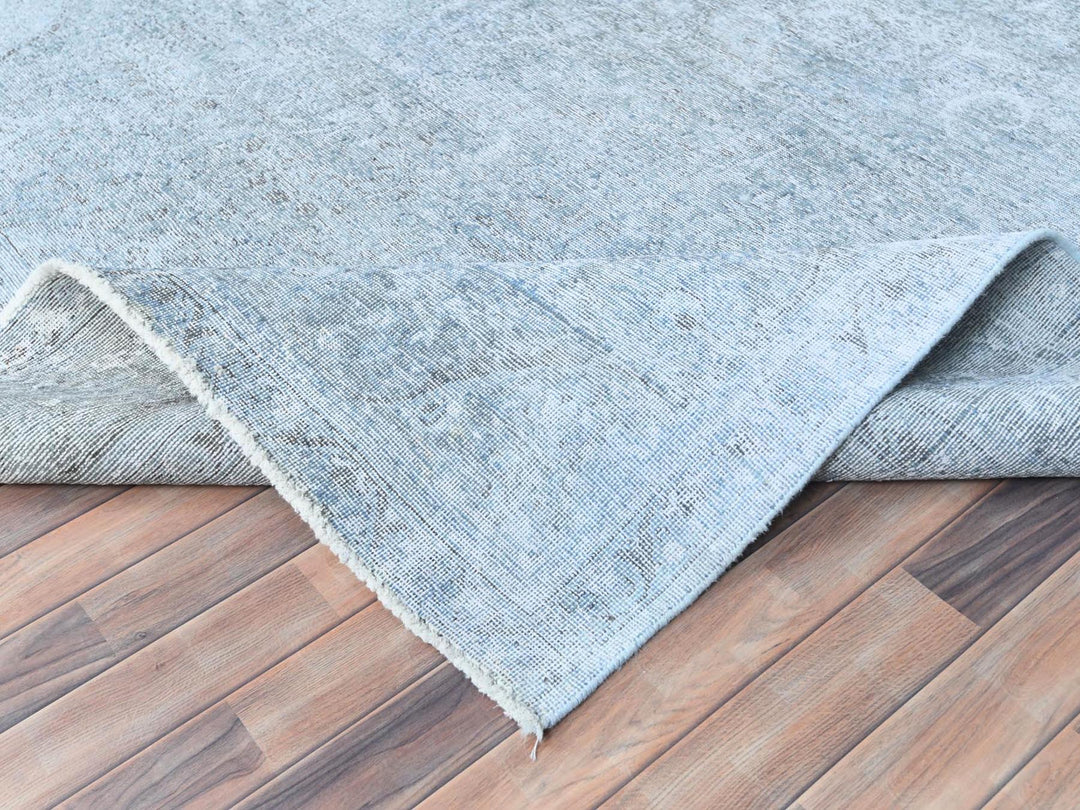 9'10" x 12'2" Vintage Hand Knotted Blue Worn Wool Rectangle Oriental Rug - MOA10281099