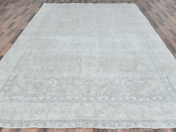 9'7" x 13'2" Vintage Hand Knotted Beige Worn Wool Rectangle Oriental Rug - MOA10281125