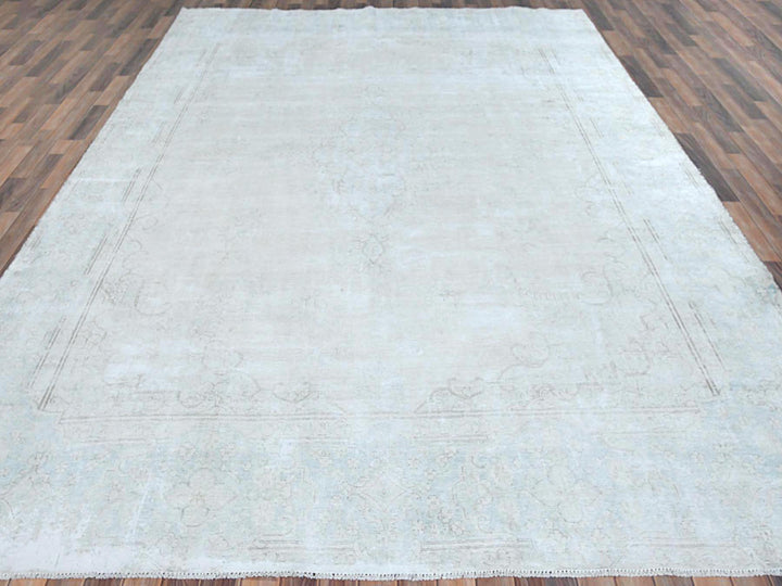 9'8" x 12'10" Vintage Hand Knotted Beige Worn Wool Rectangle Oriental Rug - MOA10281248