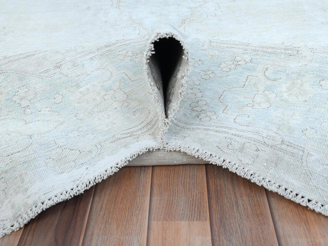 9'8" x 12'10" Vintage Hand Knotted Beige Worn Wool Rectangle Oriental Rug - MOA10281248