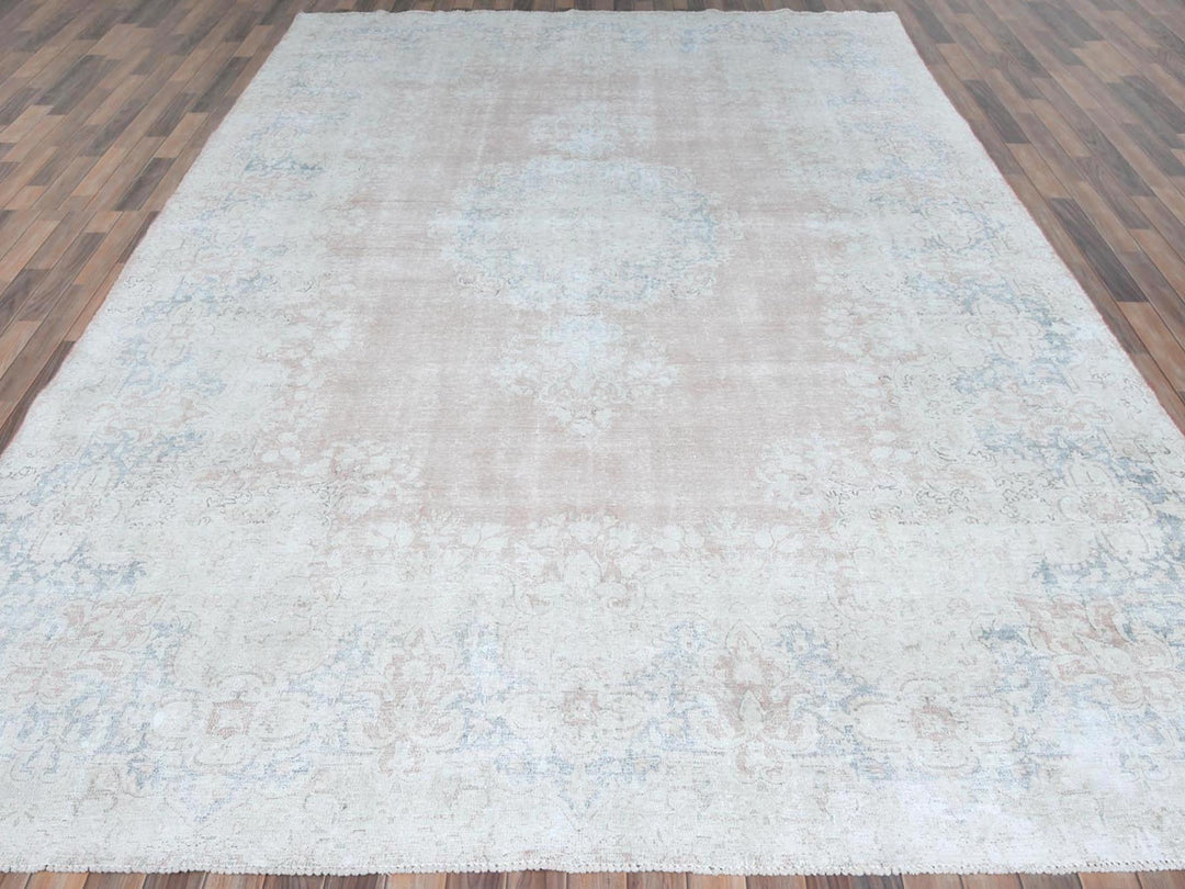 9'4" x 13'1" Vintage Hand Knotted Pink Worn Wool Rectangle Oriental Rug - MOA10281251
