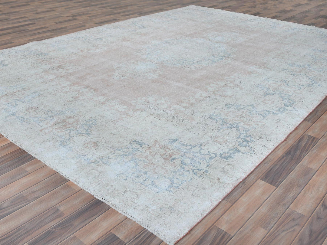 9'4" x 13'1" Vintage Hand Knotted Pink Worn Wool Rectangle Oriental Rug - MOA10281251