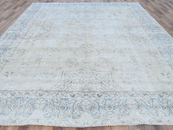 9'6" x 12'6" Vintage Hand Knotted Ivory Worn Wool Rectangle Oriental Rug - MOA10281259