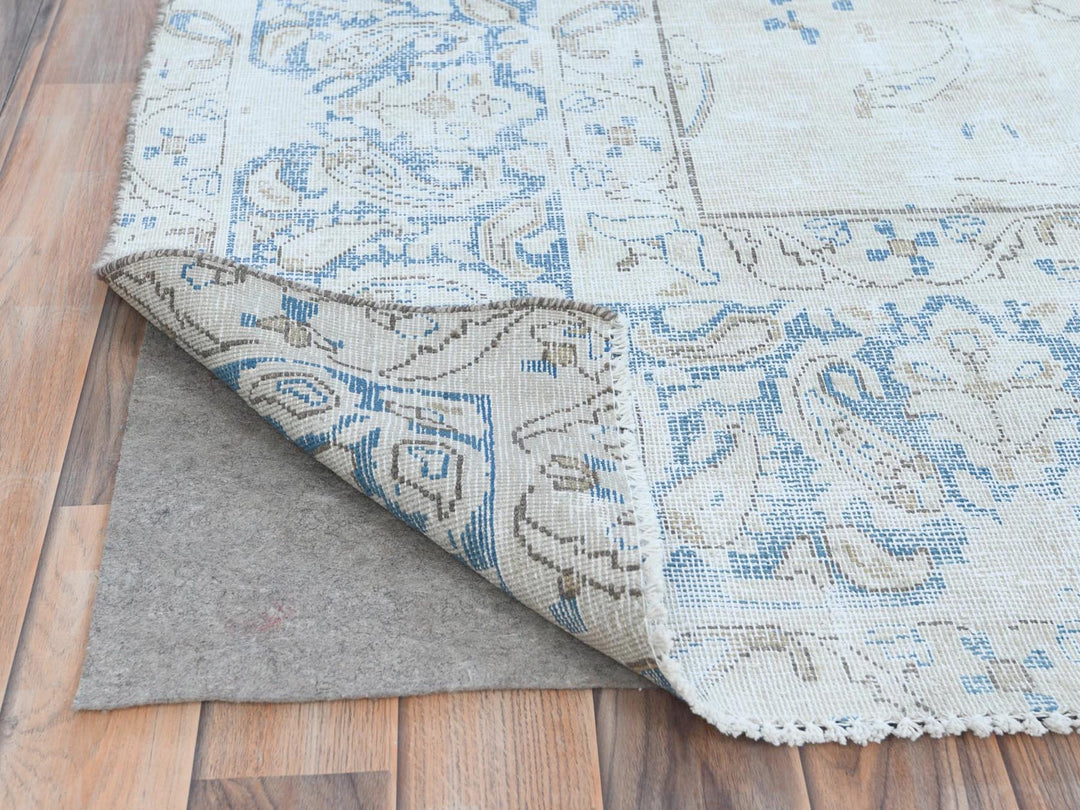 9'6" x 12'6" Vintage Hand Knotted Ivory Worn Wool Rectangle Oriental Rug - MOA10281259
