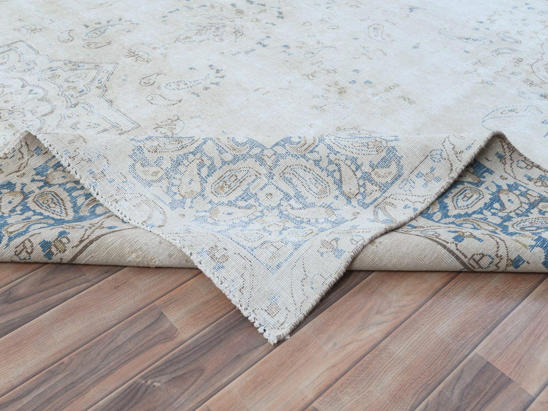 9'6" x 12'6" Vintage Hand Knotted Ivory Worn Wool Rectangle Oriental Rug - MOA10281259