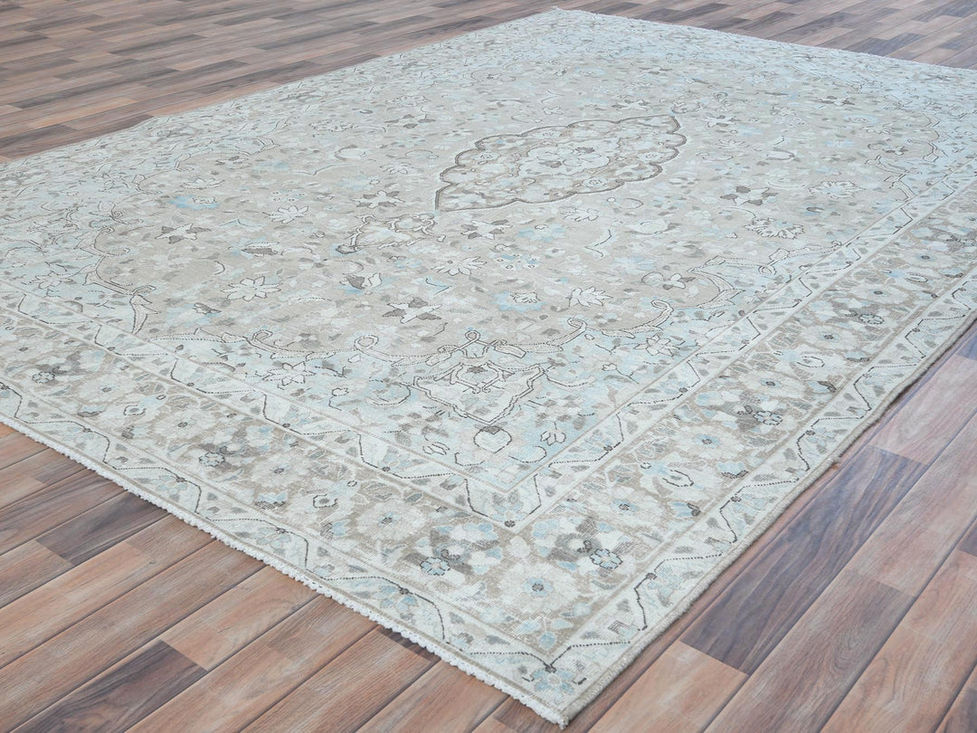 7'6" x 10'10" Vintage Hand Knotted Beige Worn Wool Rectangle Oriental Rug - MOA10281267