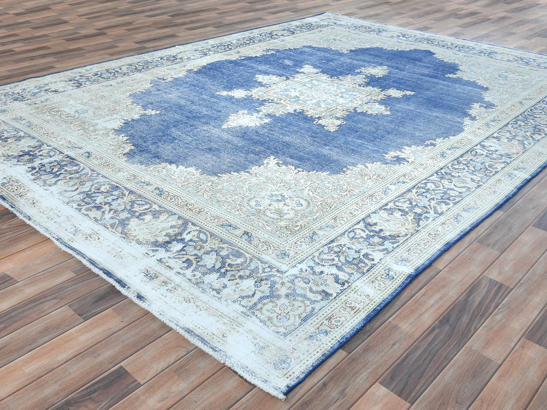 8'9" x 12'0" Vintage Hand Knotted Blue Worn Wool Rectangle Oriental Rug - MOA10281608