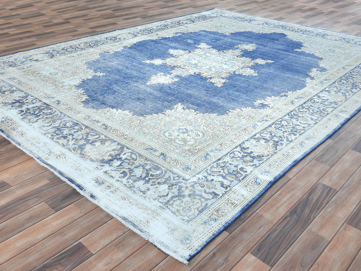 8'9" x 12'0" Vintage Hand Knotted Blue Worn Wool Rectangle Oriental Rug - MOA10281608