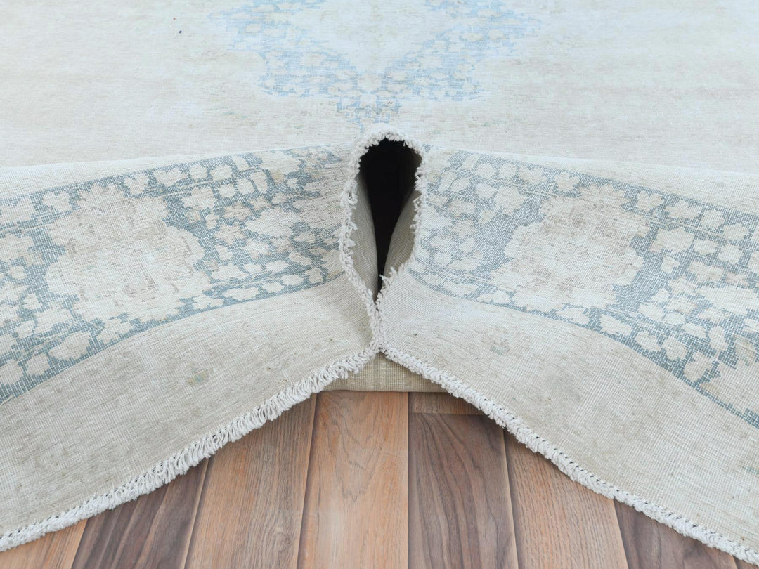 9'5" x 12'6" Vintage Hand Knotted Ivory Worn Wool Rectangle Oriental Rug - MOA10281609