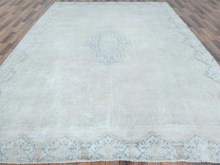 8'8" x 11'8" Vintage Hand Knotted Ivory Worn Wool Rectangle Oriental Rug - MOA10281610