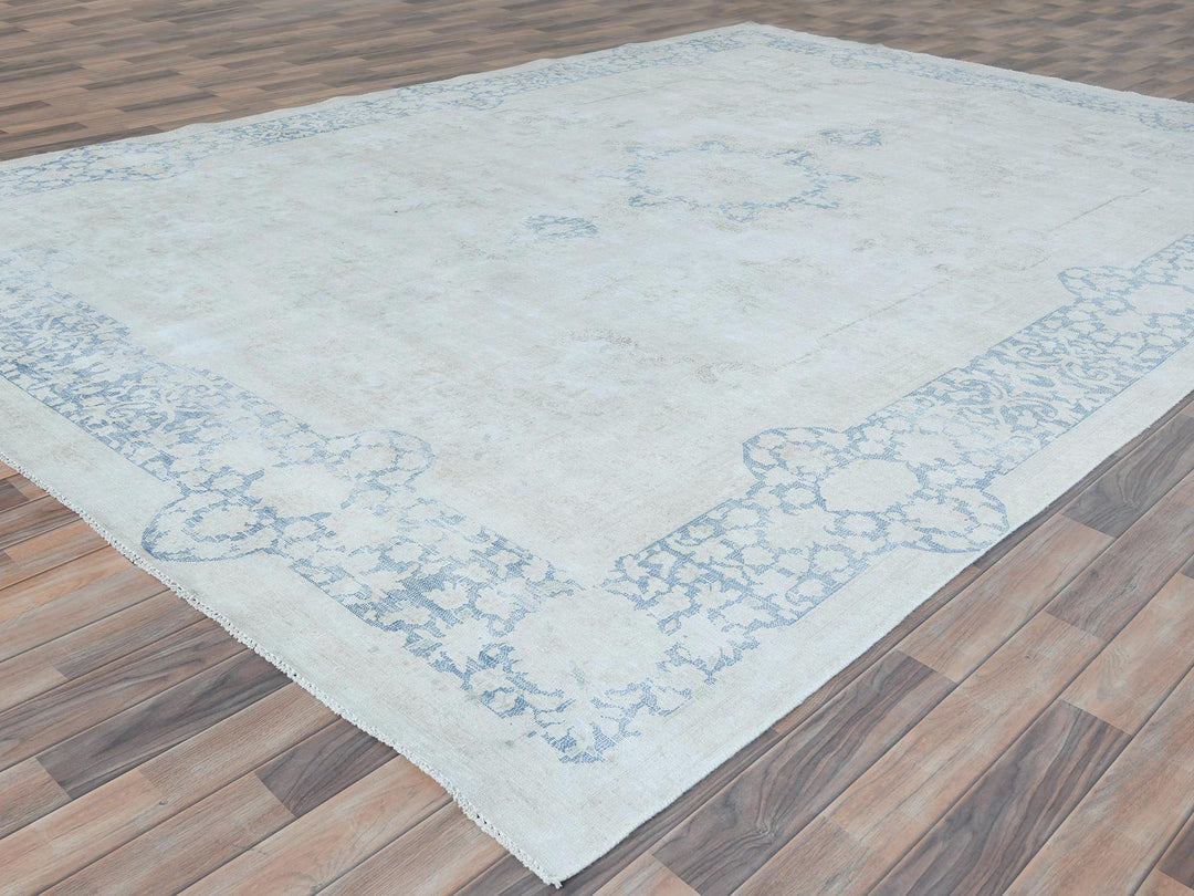 9'7" x 13'10" Vintage Hand Knotted Blue Worn Wool Rectangle Oriental Rug - MOA10281617
