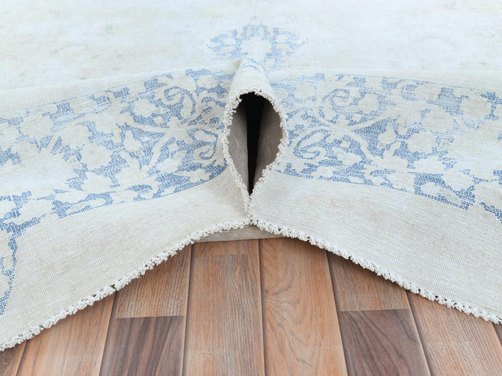 9'7" x 13'10" Vintage Hand Knotted Blue Worn Wool Rectangle Oriental Rug - MOA10281617